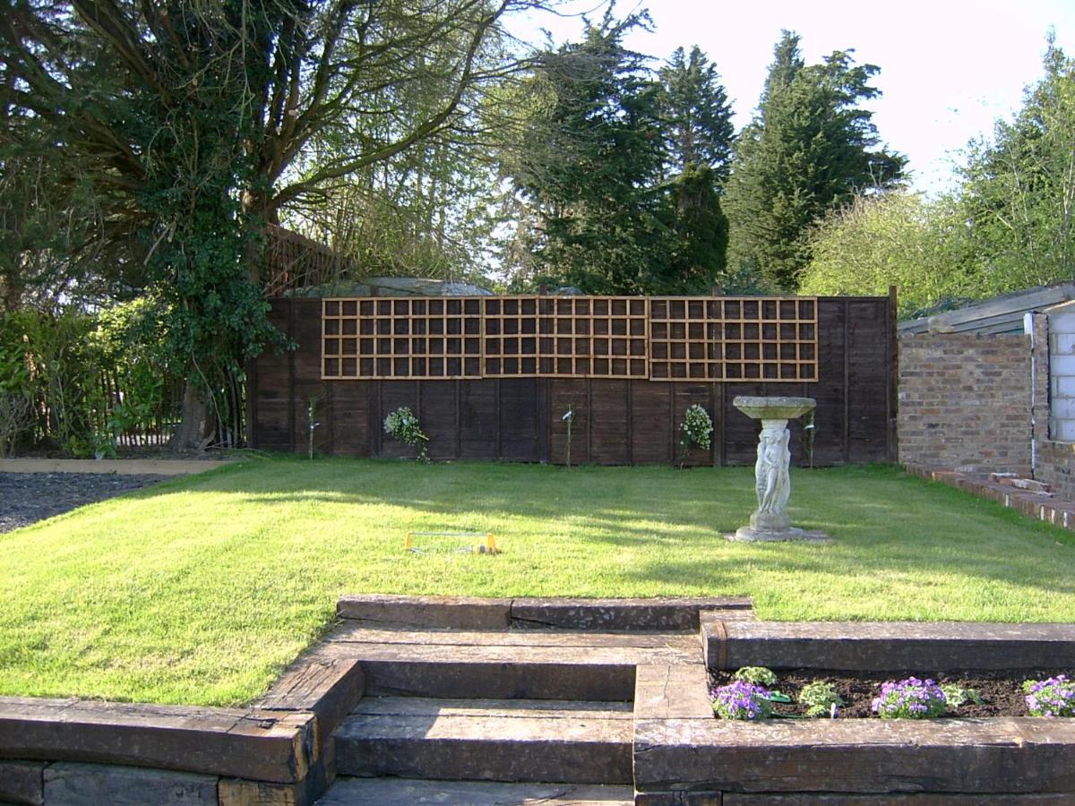 The Barn At Woodview Bed & Breakfast Hildenborough Exterior foto